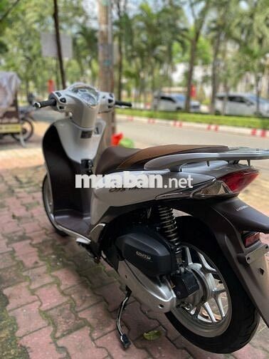 Xe máy Honda SH Mode 2016 màu Trắng Nâu