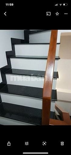 Cho thuê nhà nguyên căn MT chợ Nhật Tảo, P4, Q10. DT 3x11m, 2 lầu, 5P