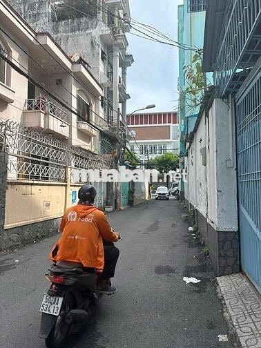 Cần bán nhà hẻm đường Đào Duy Anh, P.9, Q. Phú Nhuận