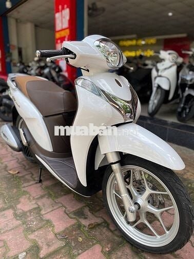 Xe máy Honda SH Mode 2016 màu Trắng Nâu