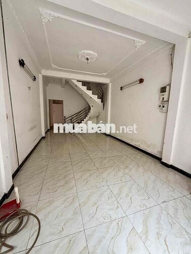 Cho Thuê Nhà MẶT TIỀN HẺM Âu Dương Lân 4m*15m Giá Hạt Dẻ