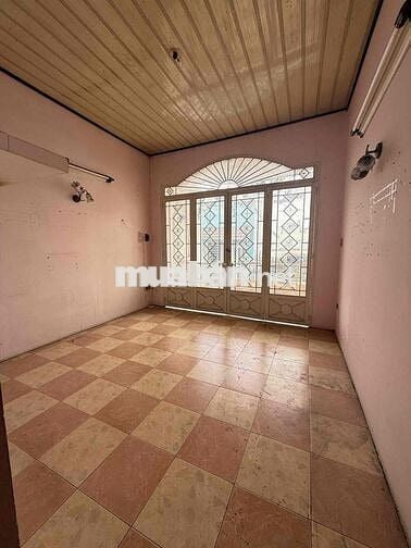 Cho Thuê Nhà MẶT TIỀN HẺM Âu Dương Lân 4m*15m Giá Hạt Dẻ