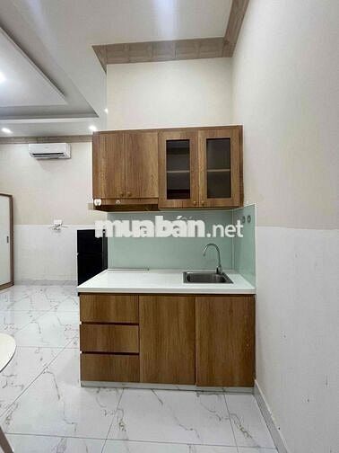 Căn hộ ban công 30m2 đủ nội thất Sư vạn hạnh q10