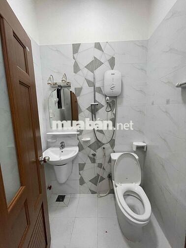 Căn hộ ban công 30m2 đủ nội thất Sư vạn hạnh q10