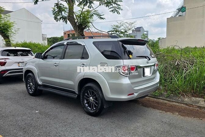 Toyota Fortuner 2013 2.7V 4x2 AT - 1 Chủ Từ Mới