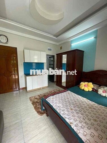 STUDIO BAN CÔNG_FULL NỘI THẤT NHƯ HÌNH_TẠI HUỲNH VĂN NGHỆ_GÒ VẤP