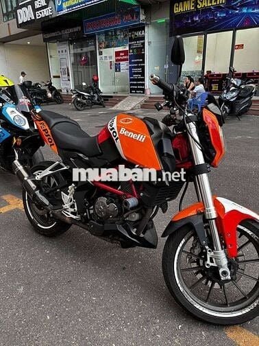 Benelli TNT 175