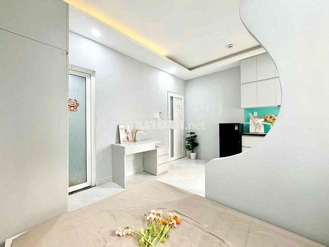 căn hộ ban công full nội thất Nguyễn văn cừ Trung tâm sg