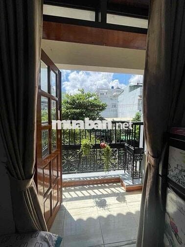STUDIO BAN CÔNG_FULL NỘI THẤT NHƯ HÌNH_TẠI HUỲNH VĂN NGHỆ_GÒ VẤP