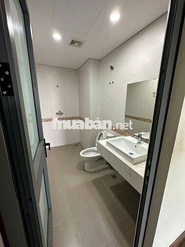 Mỹ Đình Plaza 2, Mỹ Đình sẵn CH 76m2 2PN đồ NB,cho LVP chỉ 12,5tr/th