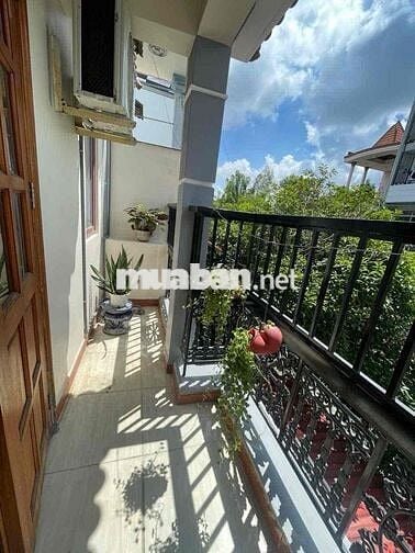 STUDIO BAN CÔNG_FULL NỘI THẤT NHƯ HÌNH_TẠI HUỲNH VĂN NGHỆ_GÒ VẤP