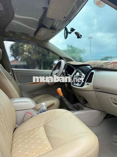 Toyota Innova 2009 G máy zin xe gia đình