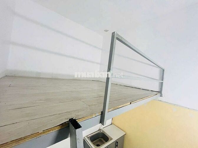 Trọ gác sinh viên - Giá rẻ - Gần cầu Chà Và Q5