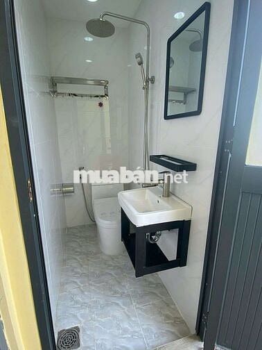Bán nhà mới cách 10m ra mặt tiền Lê Hồng Phong P1 Q10
