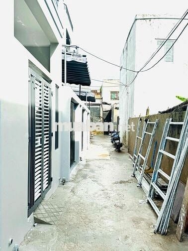 Đọc thông tin của em và cảm nhânn nhé
