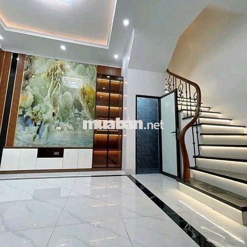 Bắc Từ Liêm - chỉ 5 tỷ - 5 tầng mới cóong - ô tô sát nhà