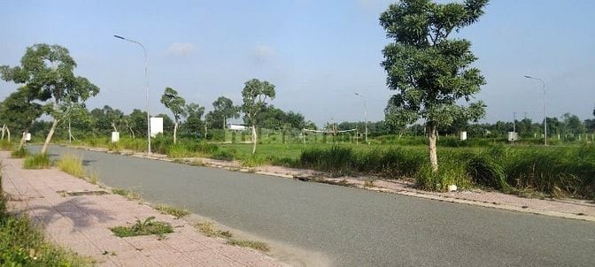 Bán đất nền trung tâm Đức Hoà, sổ hồng riêng, thổ cư 100%!