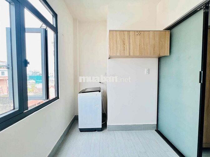 Căn Hộ 1 Phòng Ngủ Thang Máy Máy Giặt Riêng Bình Thạnh Gần Hàng Xanh