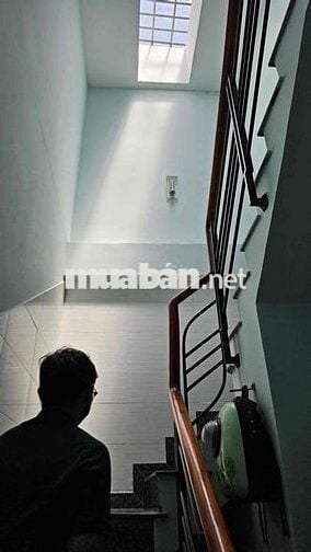 Chủ ngộp bank cần bán nhà 1 trệt 1 lầu giá 5 tỷ - Huỳnh Tấn Phát - Q.7