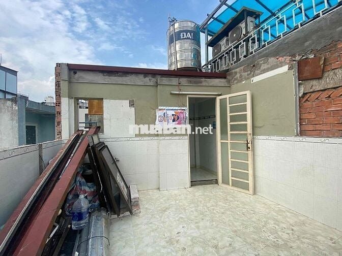 Cần cho thuê Nhà 105/ Bù Viện Q1