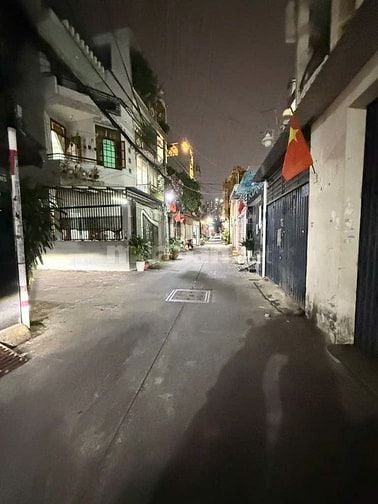 TÂN PHÚ - P. PHÚ THỌ HOÀ- NGAY KHU CHỢ VẢI THOẠI NGỌC HẦU - Ô TÔ NGỦ T