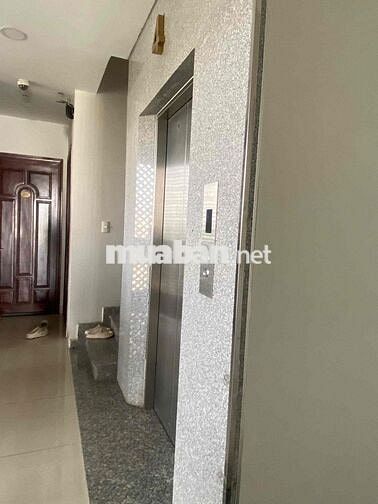 - phòng trọ đường Trung Mỹ Tây 1. gần chợ BHX nhìu trường đại học khác