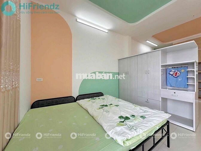 Cho thuê phòng ban công tách bếp rộng hơn 30m2 có máy giặt riêng