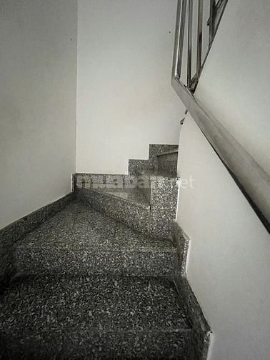 BÁN NHÀ MT TÂN THỚI HIỆP 100M2 , VỪA Ở VỪA CHO THUÊ CHỈ HƠN 6T