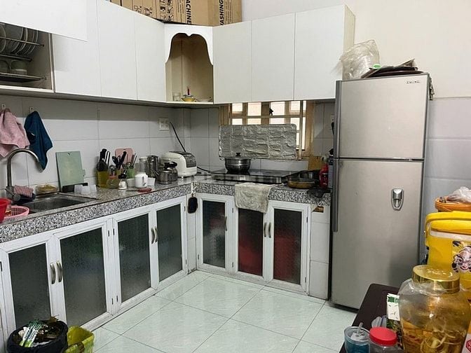 BÁN NHÀ MT TÂN THỚI HIỆP 100M2 , VỪA Ở VỪA CHO THUÊ CHỈ HƠN 6T