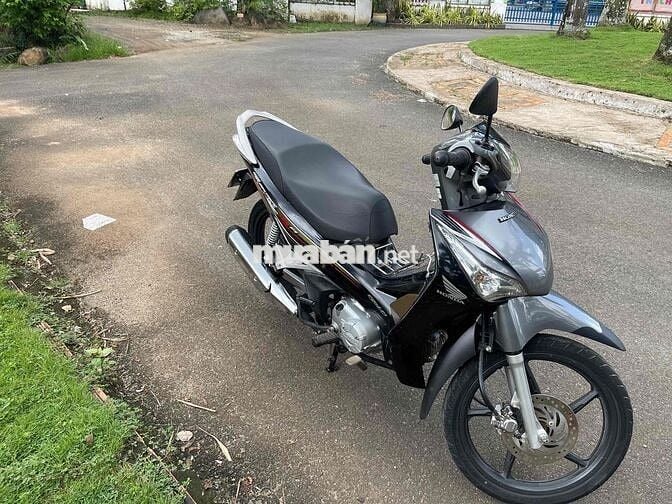 bán future fi banh mam con rat moi