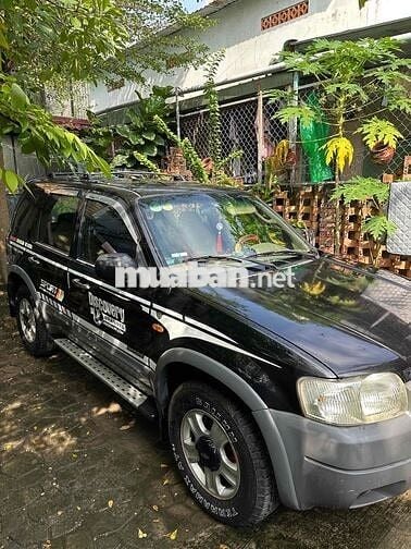 Ford Escape 2003 - 10000 km