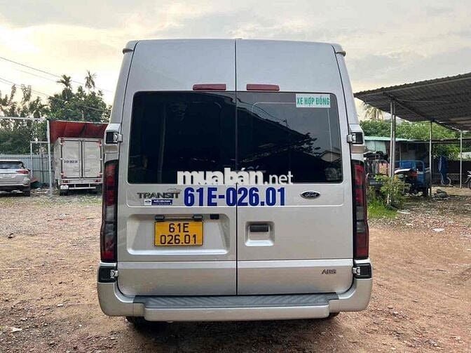 Ford Transit 2023 Đầy Đủ Phụ Kiện Mua Về Chỉ Chạy