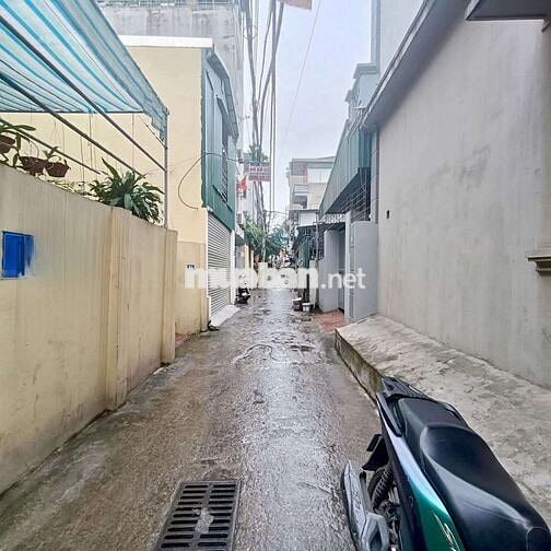 GIÁ 2.8 TỶ! NHÀ LĨNH NAM - HOÀNG MAI: 25M², 3 TẦNG - LÔ GÓC 3 THOÁNG! GIÁ 2.8 TỶ! NHÀ LĨNH NAM - HOÀNG MAI: 25M², 3 TẦNG - LÔ GÓC 3 THOÁNG!