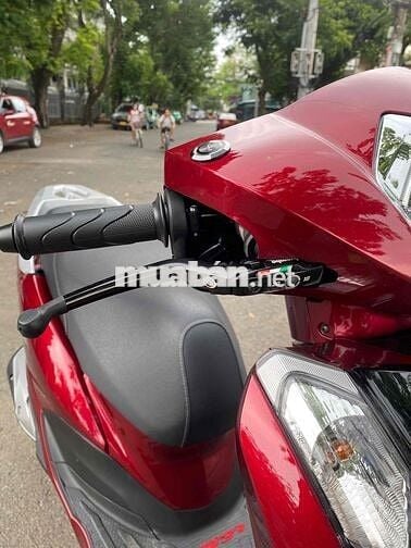 cần đổi xe khác nên bán