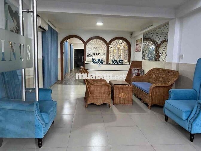 Cho thuê toà nhà 4 lầu MT kinh Doanh vp đường Phạm Văn Đồng P13,B T