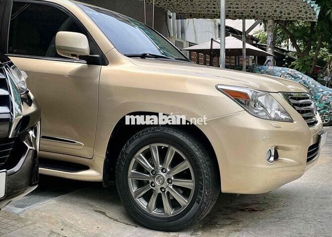 LEXUS LX570 sản xuất 2009 nhập Mỹ, xe rất đẹp.