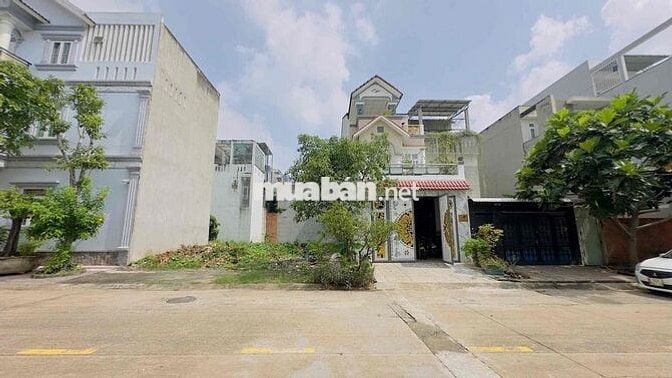 Đất 125m2 khu TT Hành Chính Dĩ An,phường Dĩ An,TP Dĩ An