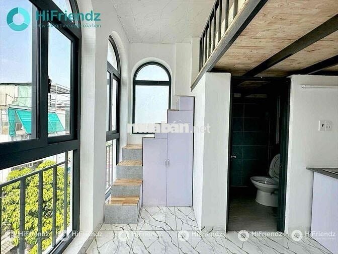PHÒNG NGỦ CÓ GÁC CÓ CỬA SỔ TRỜI THOÁNG FULL NỘI THẤT TIỆN VÀO TRUNGTÂM