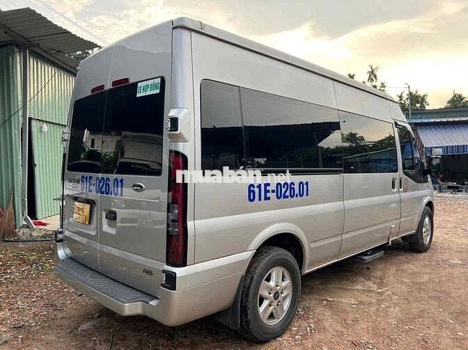 Ford Transit 2023 Đầy Đủ Phụ Kiện Mua Về Chỉ Chạy