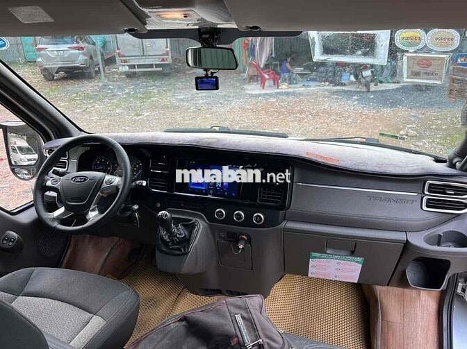 Ford Transit 2023 Đầy Đủ Phụ Kiện Mua Về Chỉ Chạy