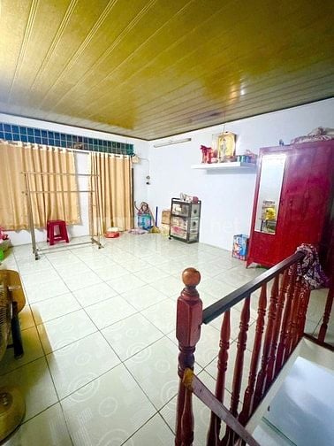 Nhà HXH 305 Lê Văn Quới - gần ngã tư 4 Xã.