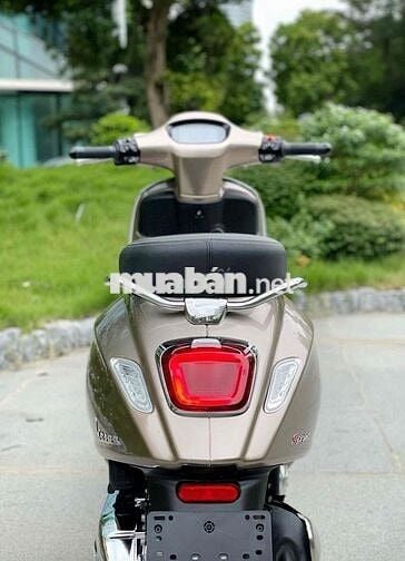 Vespa Sprint Tech 125 2025