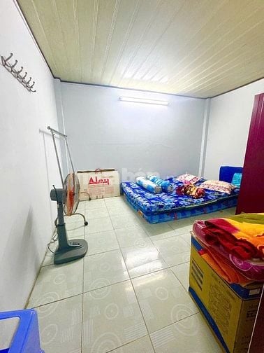 Nhà HXH 305 Lê Văn Quới - gần ngã tư 4 Xã.