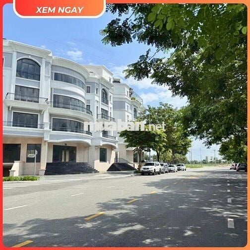 Nguyên Căn Góc 2 Mặt Tiền 300m² – Hoàn Thiện Mới 100% – Vạn Phúc City