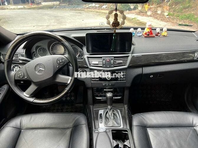 Hàng tốt - Mercedes Benz 2010 E250 AMG