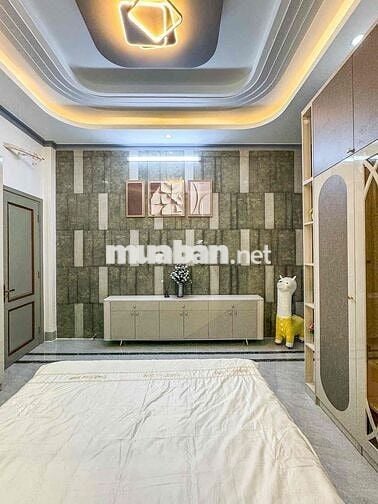 🇻🇳 NHÀ TRỆT LẦU CÓ SÂN ĐẬU Ô TÔ TRỤC CHÍNH LIÊN TỔ 3-4 NG VĂN CỪ 3PN
