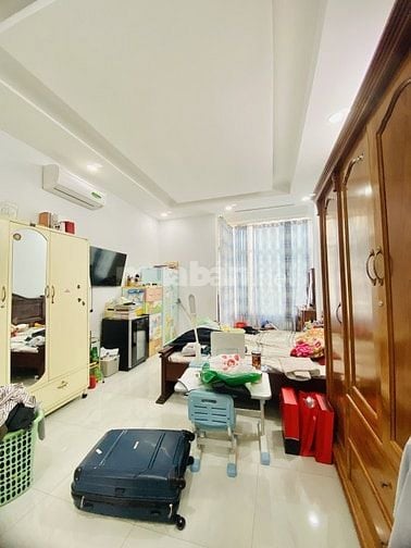 Hẻm xe hơi đỗ cửa đường 3 tháng 2, P14, Q10, giá 8.5 tỷ, 5 tầng, 4PN.