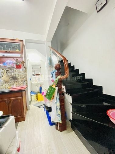 Hẻm xe hơi đỗ cửa đường 3 tháng 2, P14, Q10, giá 8.5 tỷ, 5 tầng, 4PN.