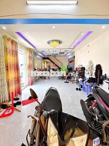 Nhà vị trí đẹp góc 2 mặt tiền trục chính hẻm 7A9 | Thuận tiện ở và KD