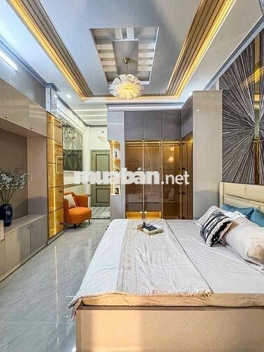 🇻🇳 NHÀ TRỆT LẦU CÓ SÂN ĐẬU Ô TÔ TRỤC CHÍNH LIÊN TỔ 3-4 NG VĂN CỪ 3PN